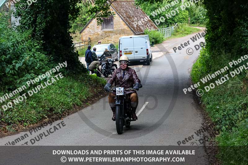 Vintage motorcycle club;eventdigitalimages;no limits trackdays;peter wileman photography;vintage motocycles;vmcc banbury run photographs